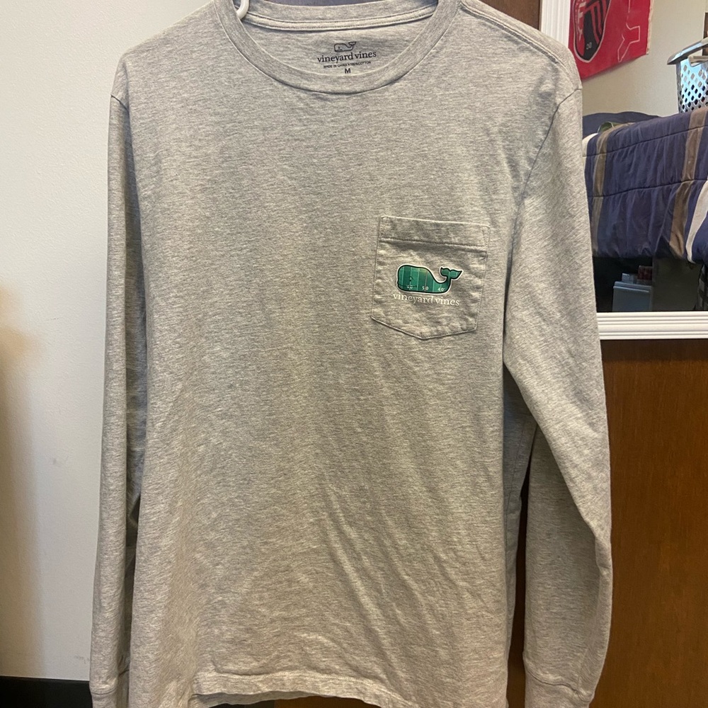 Vineyard Vines Men’s Long Sleeve Tee Size M
